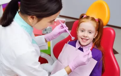 Com que idade devo levar meu filho ao dentista?